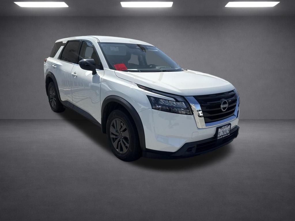 2024 Nissan Pathfinder S