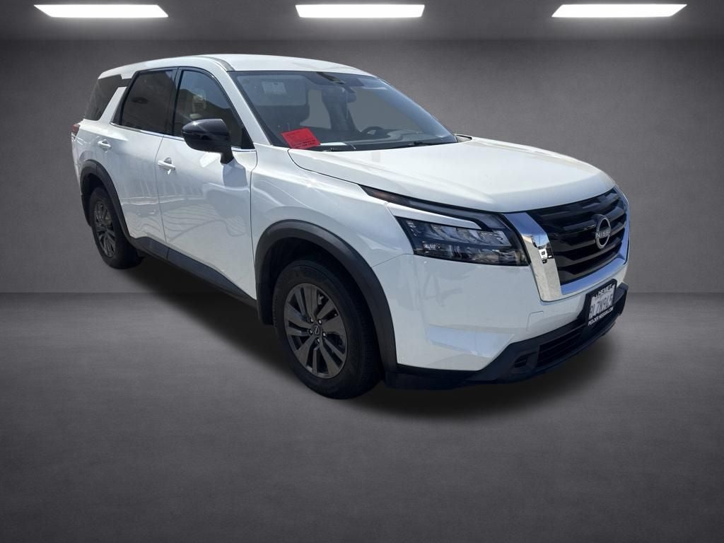 2024 Nissan Pathfinder S