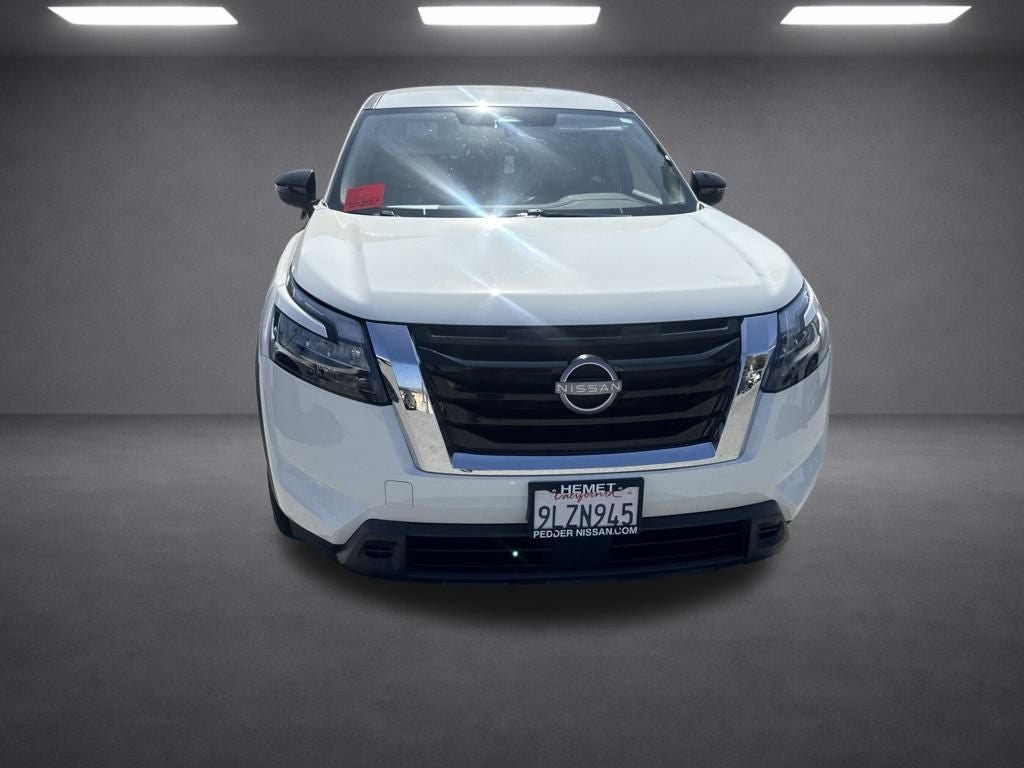 2024 Nissan Pathfinder S