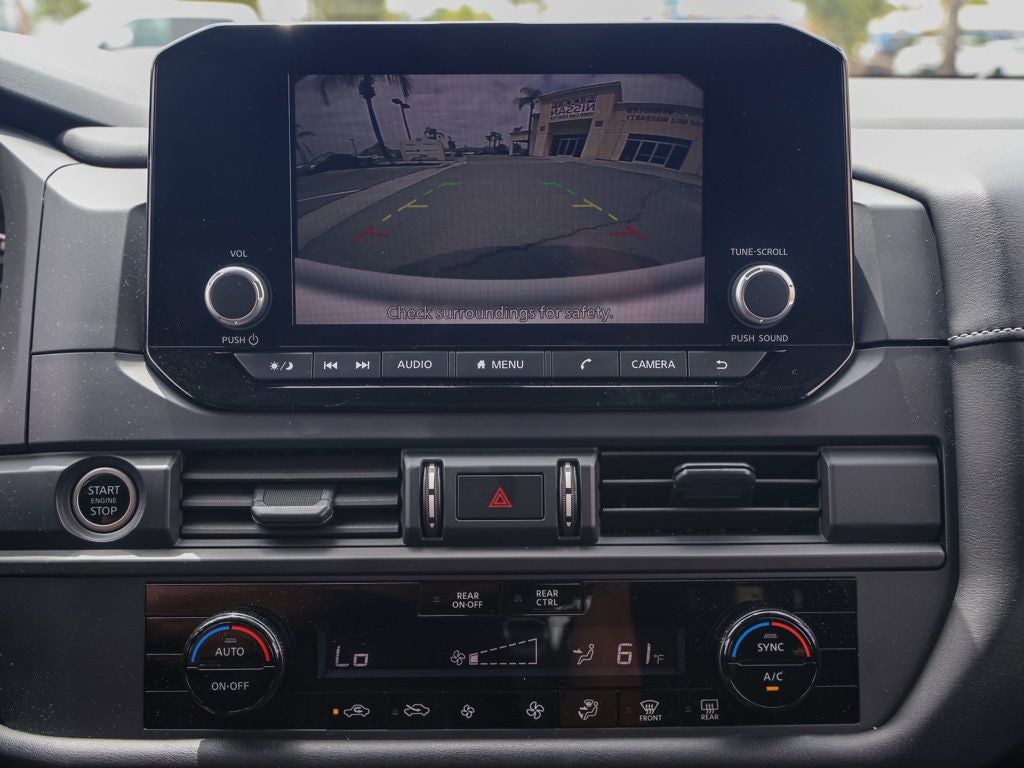 2024 Nissan Pathfinder S