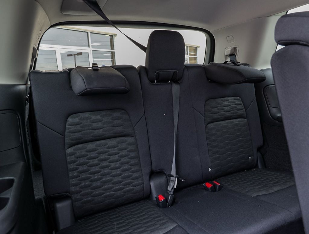 2025 Nissan Pathfinder S