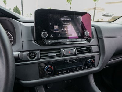 2025 Nissan Pathfinder S