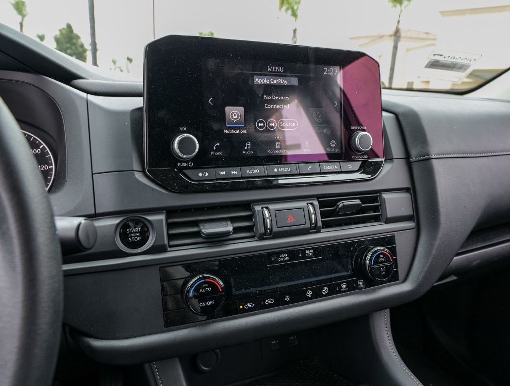 2025 Nissan Pathfinder S