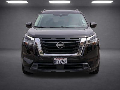 2022 Nissan Pathfinder SV