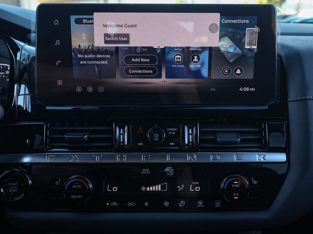 2026 Nissan Pathfinder SV