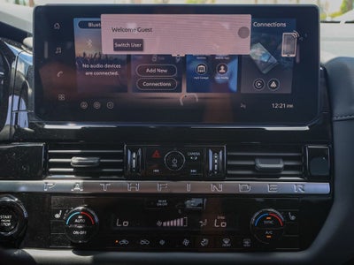 2026 Nissan Pathfinder SV