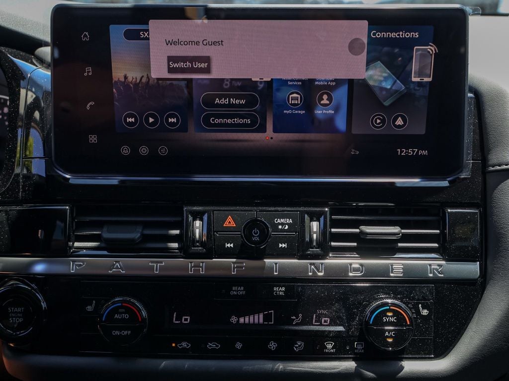 2026 Nissan Pathfinder SV
