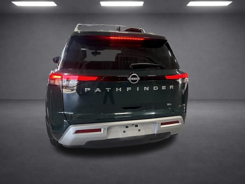2022 Nissan Pathfinder SL