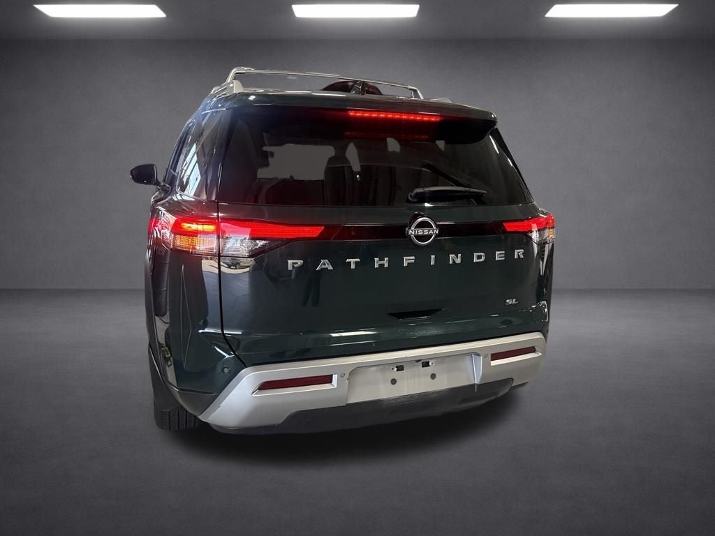 2022 Nissan Pathfinder SL