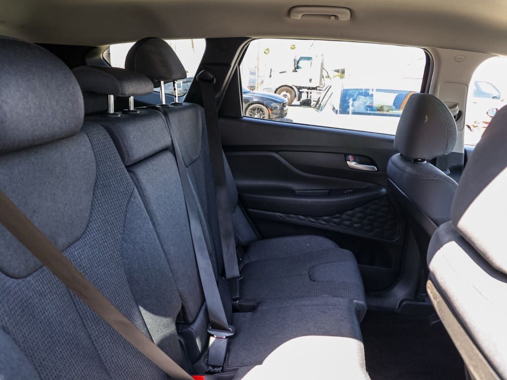 2023 Hyundai Santa Fe SE