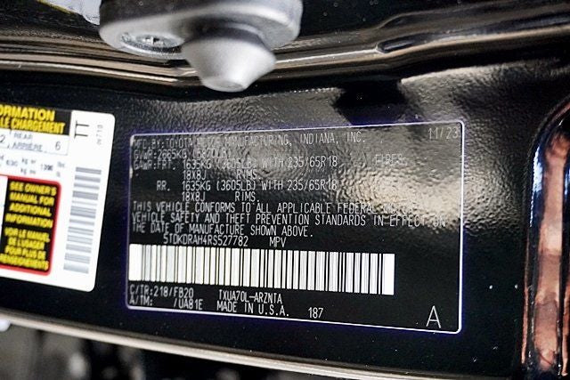 2024 Toyota Highlander LE