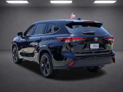 2024 Toyota Highlander LE