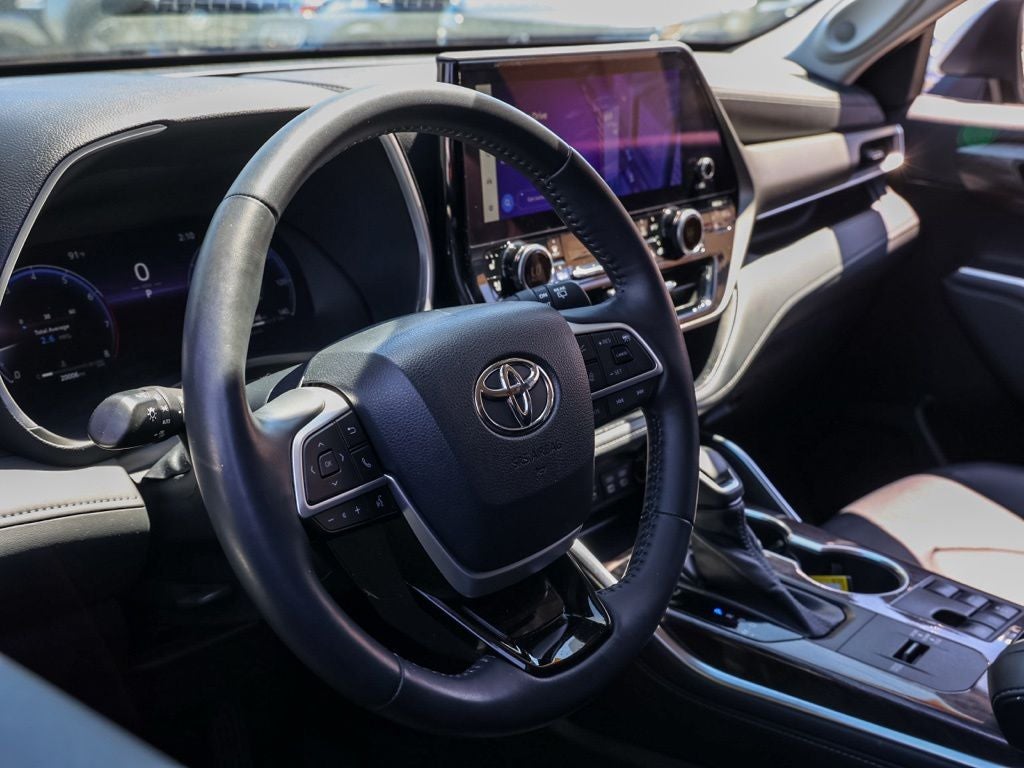 2023 Toyota Highlander Limited