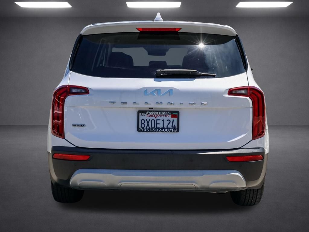 2022 Kia Telluride LX