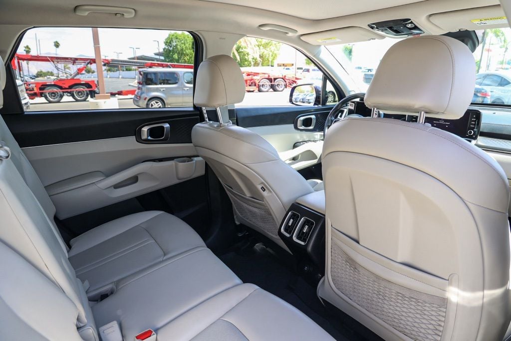 2023 Kia Sorento S