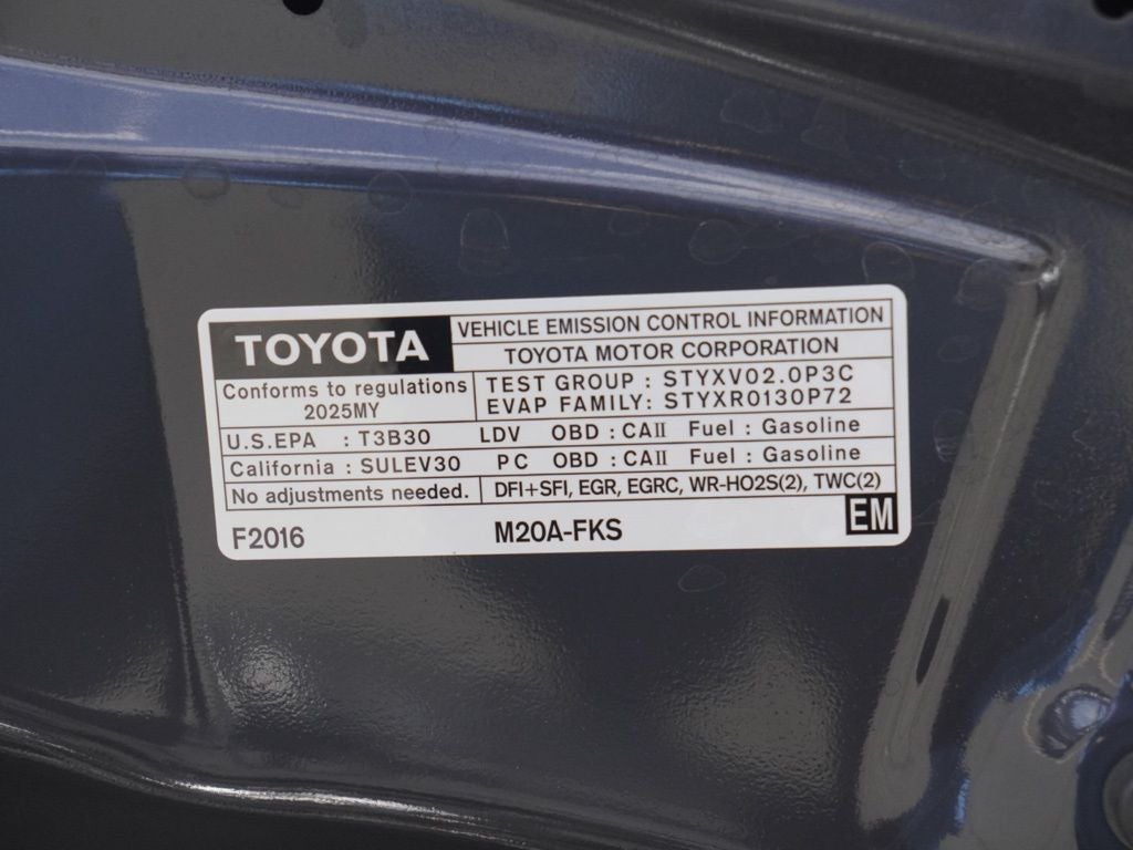 2025 Toyota Corolla LE
