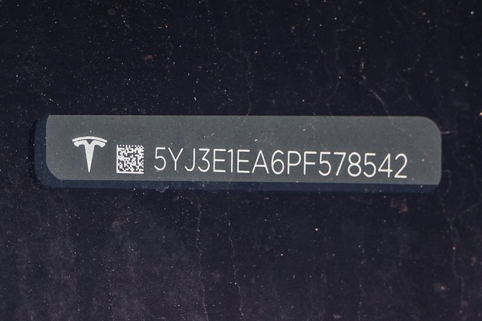 2023 Tesla Model 3 Base