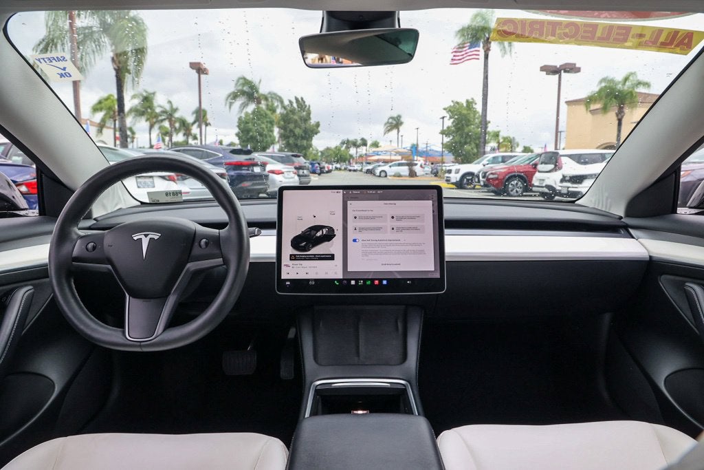 2023 Tesla Model 3 Base