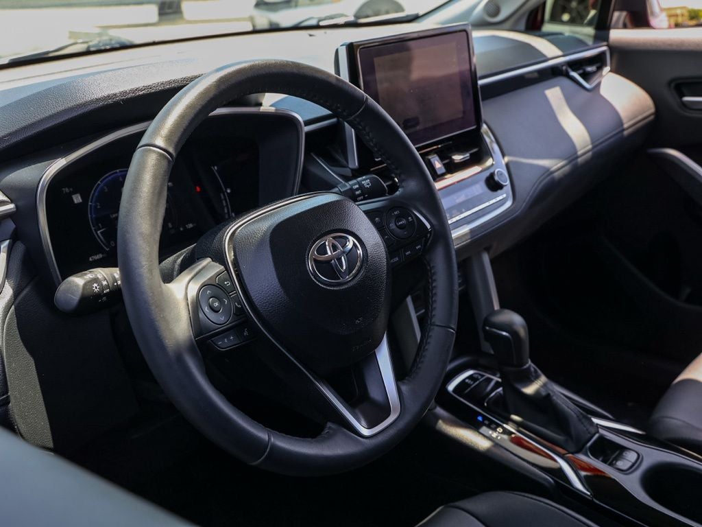 2024 Toyota Corolla Cross XLE