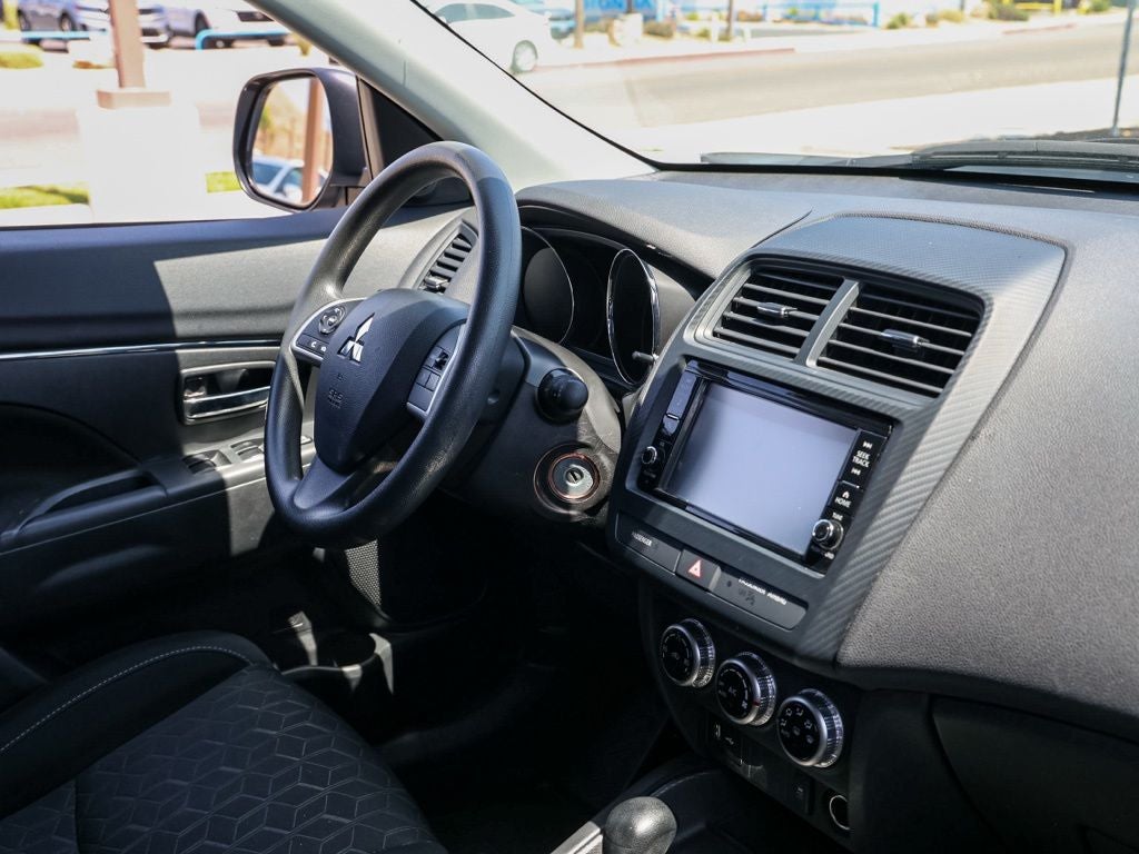 2024 Mitsubishi Outlander Sport 2.0 ES
