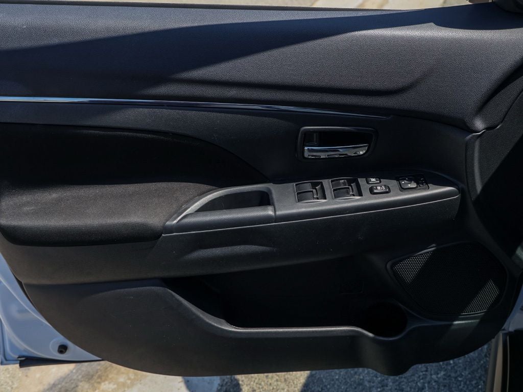 2024 Mitsubishi Outlander Sport 2.0 ES
