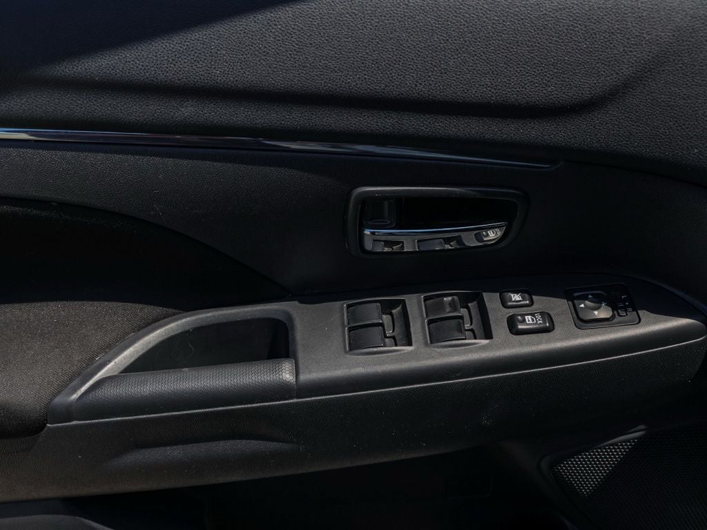 2024 Mitsubishi Outlander Sport 2.0 ES