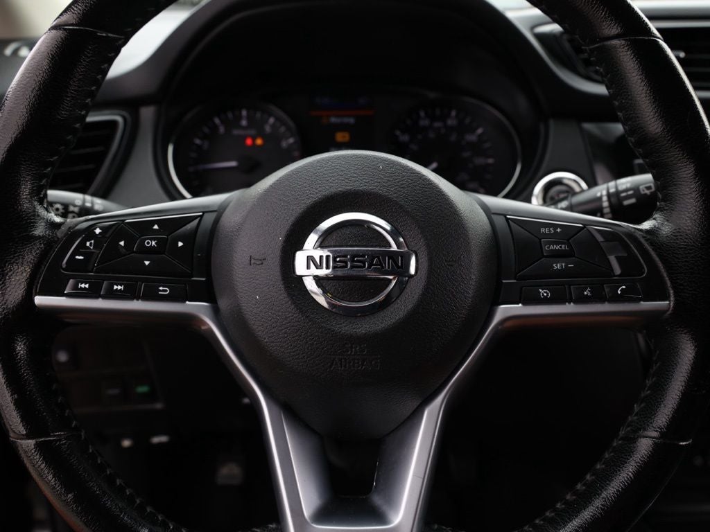 2022 Nissan Rogue Sport SV