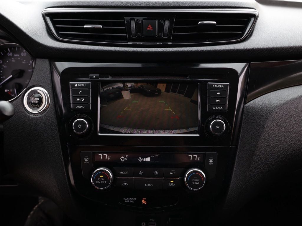 2022 Nissan Rogue Sport SV