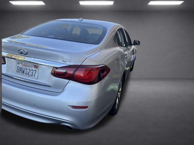 2019 INFINITI Q70 3.7X