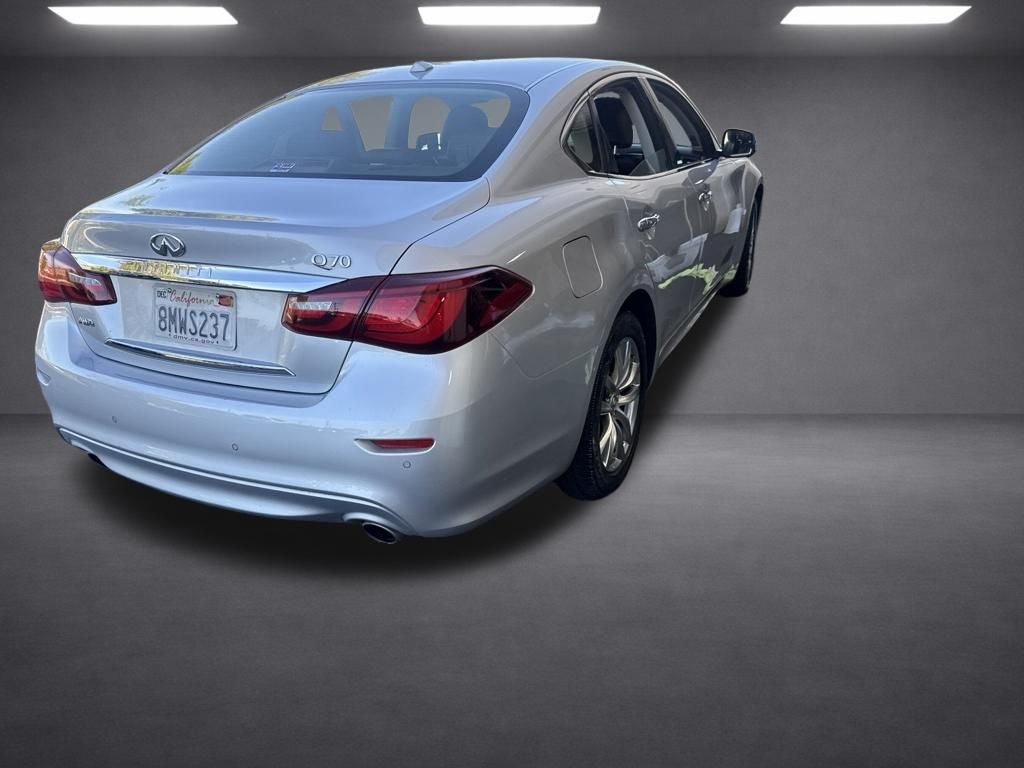 2019 INFINITI Q70 3.7X