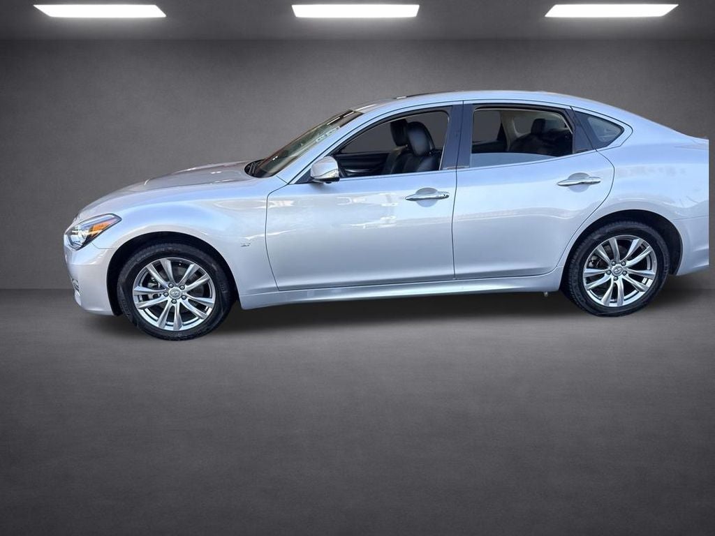2019 INFINITI Q70 3.7X