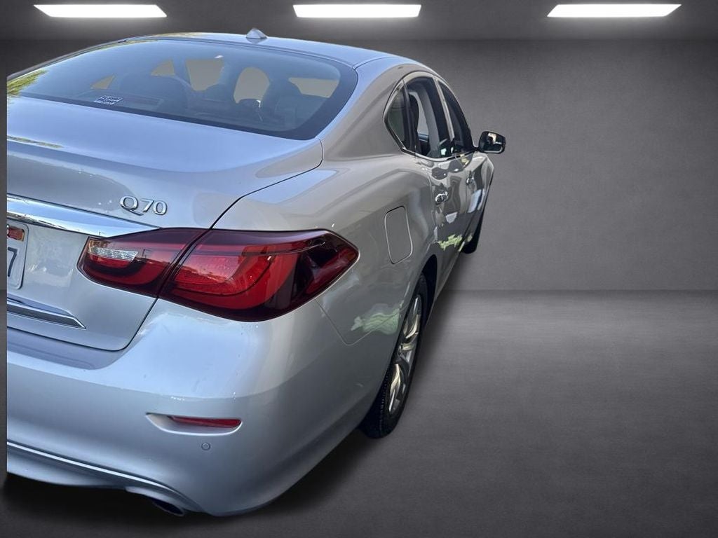 2019 INFINITI Q70 3.7X