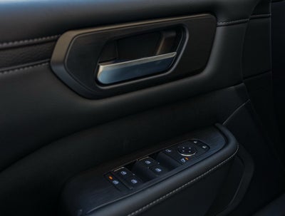 2026 Nissan Armada SV