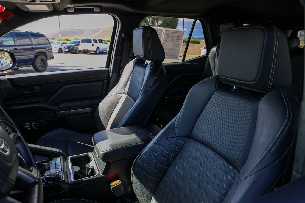 2025 Toyota 4Runner TRD Off-Road Premium