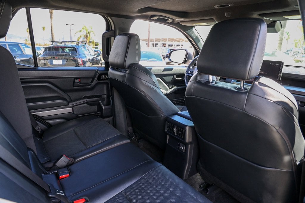 2025 Toyota 4Runner TRD Off-Road Premium