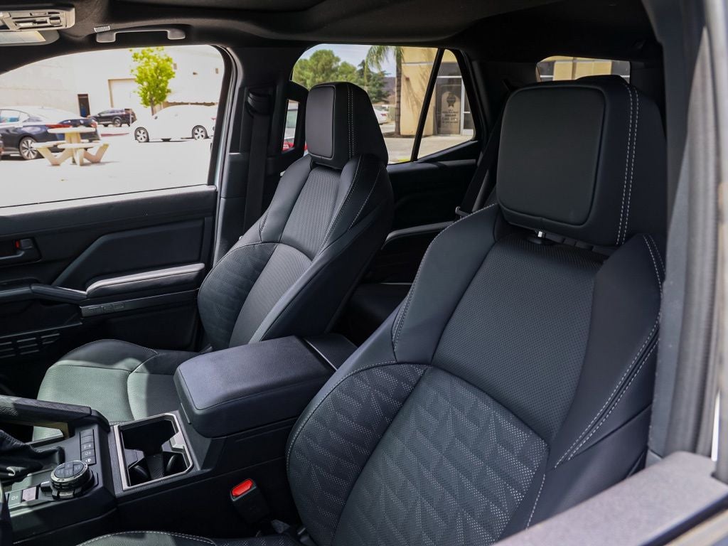 2025 Toyota 4Runner TRD Off-Road Premium