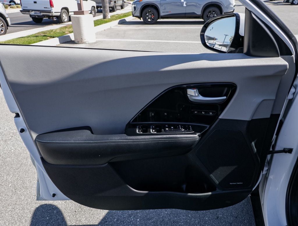 2018 Kia Niro Plug-In Hybrid EX Premium