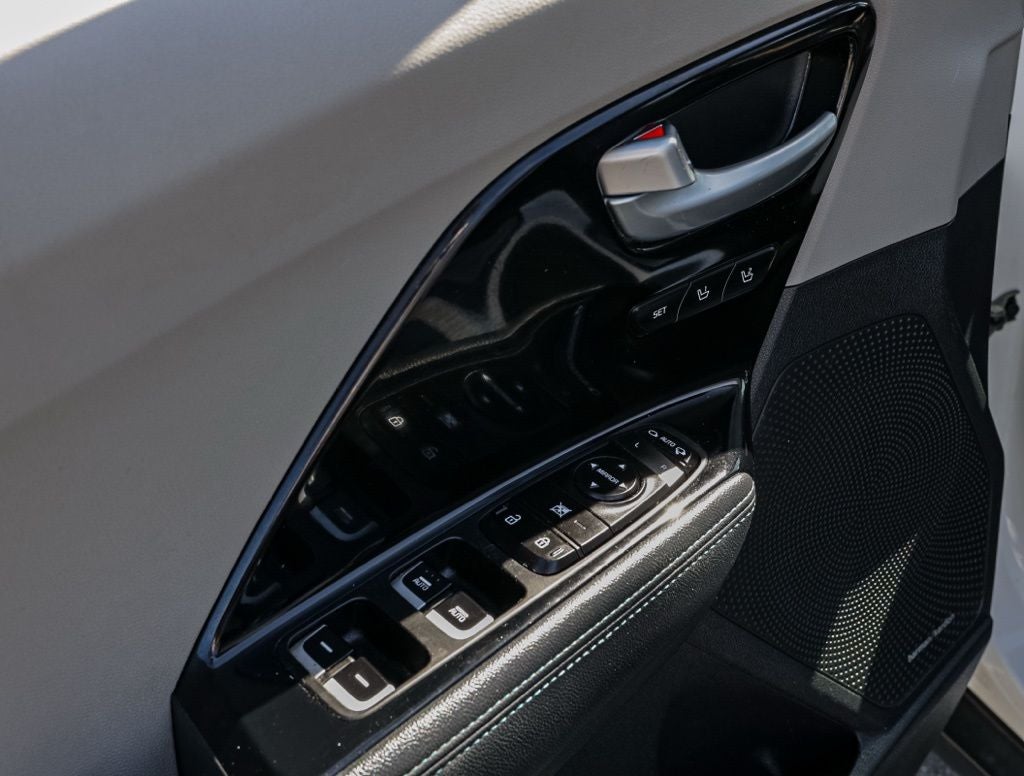 2018 Kia Niro Plug-In Hybrid EX Premium