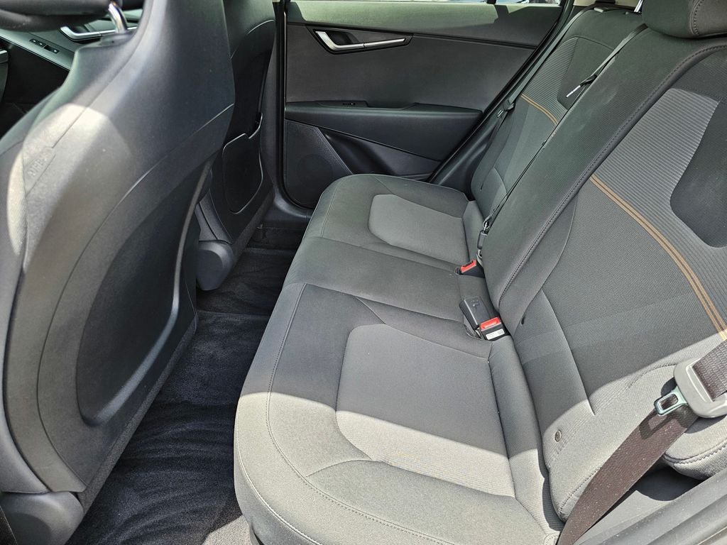 2025 Kia Niro LX