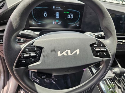 2025 Kia Niro LX