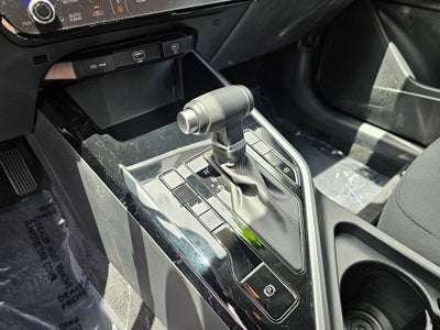 2025 Kia Niro LX
