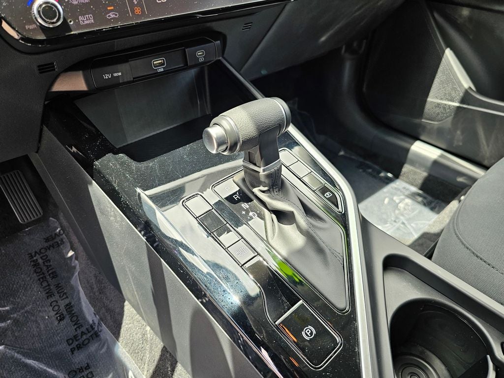 2025 Kia Niro LX