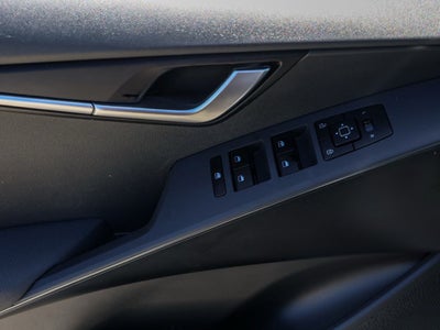2025 Kia Niro LX