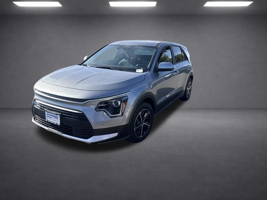 2025 Kia Niro LX
