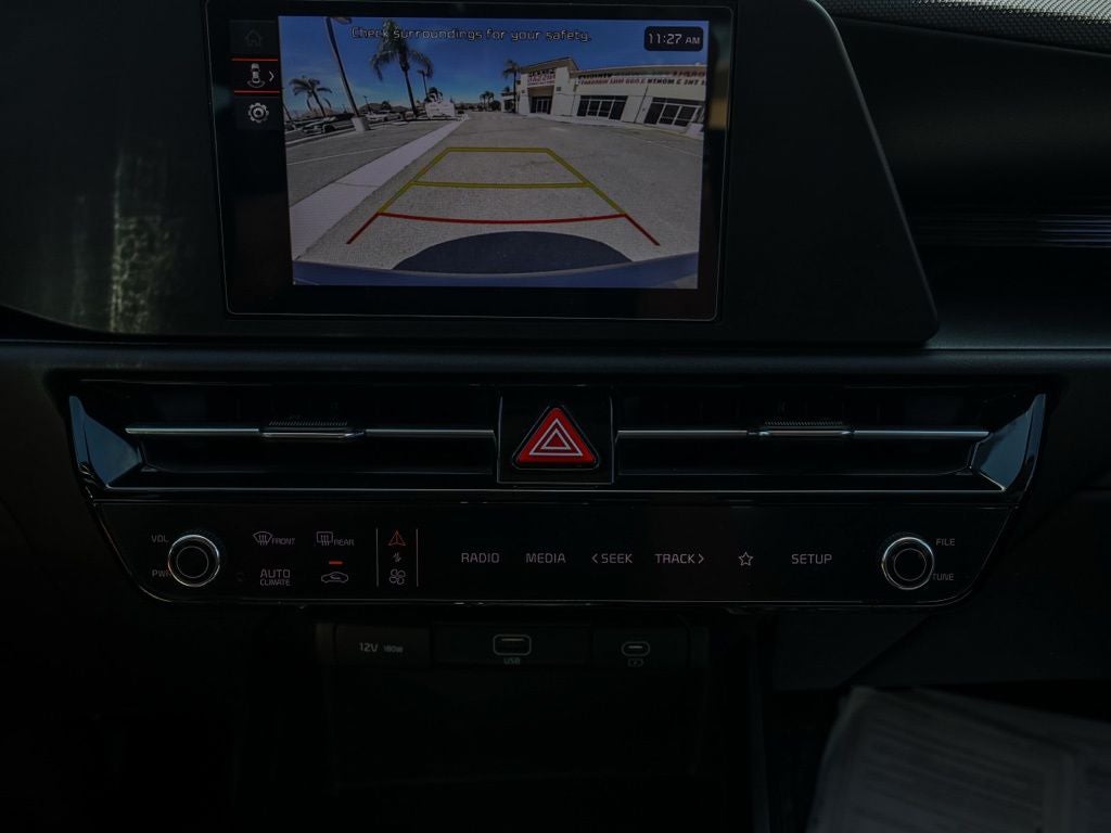2025 Kia Niro LX