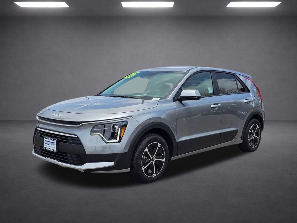 2025 Kia Niro LX