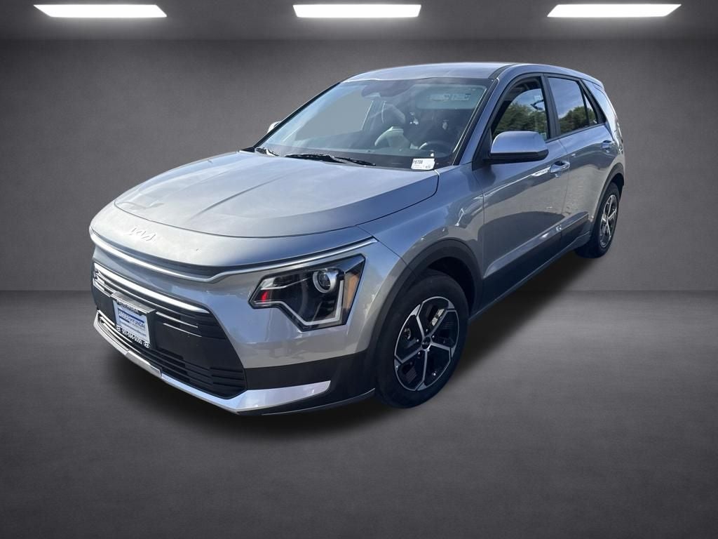 2025 Kia Niro LX
