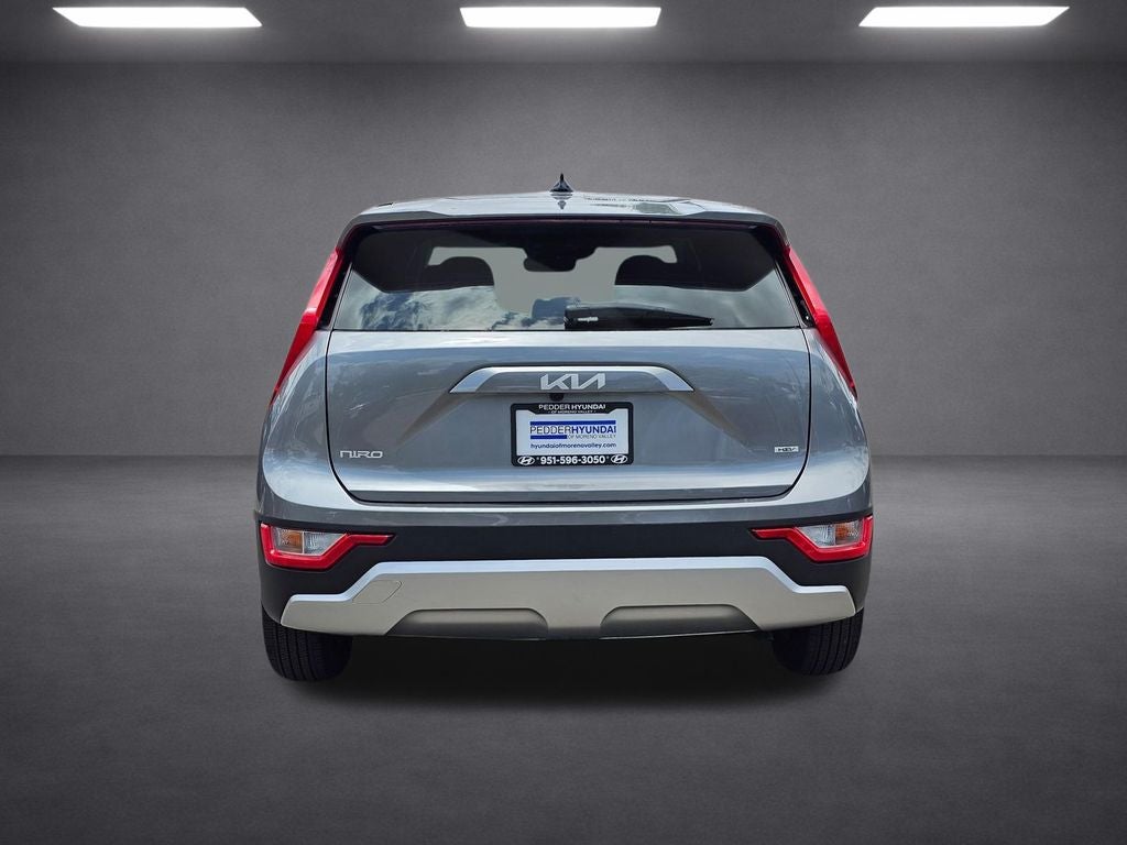 2025 Kia Niro LX