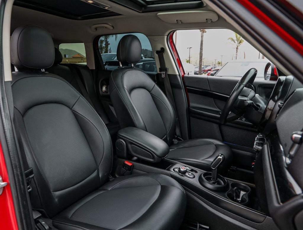 2022 MINI Cooper Countryman Base