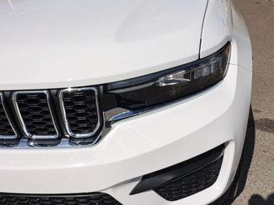 2026 Jeep Grand Cherokee Laredo